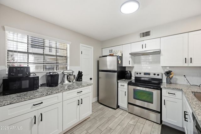 2333 E SOUTHERN Avenue 1073, Tempe, AZ 85282
