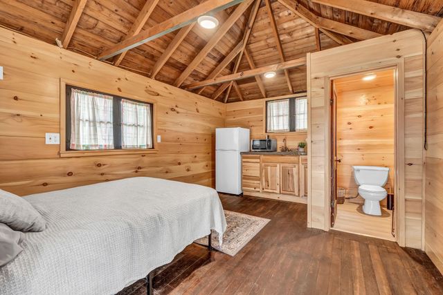 10 Saltbox Road, Milton, NH 03851