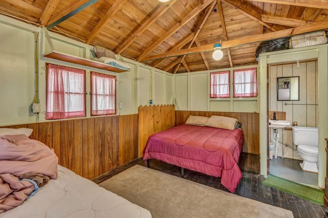 10 Saltbox Road, Milton, NH 03851