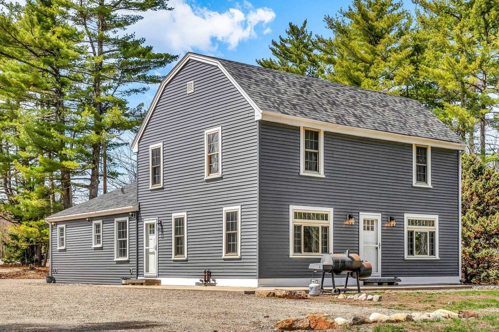 10 Saltbox Road, Milton, NH 03851