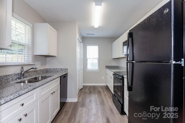 1400 Bells Knox Road, Charlotte, NC 28214