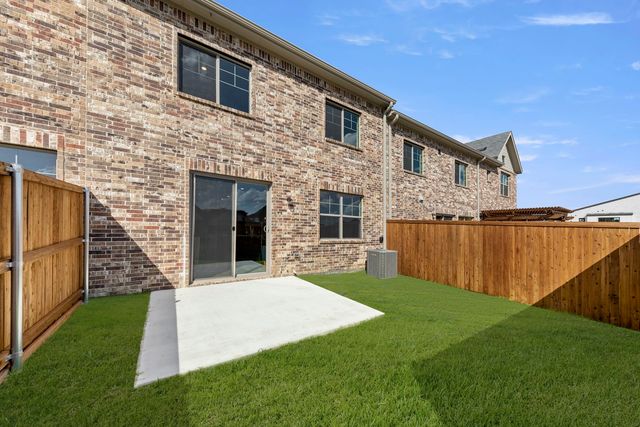 4631 Hawks Trail, Oak Point, TX 75068