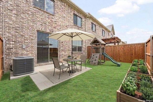 4631 Hawks Trail, Oak Point, TX 75068