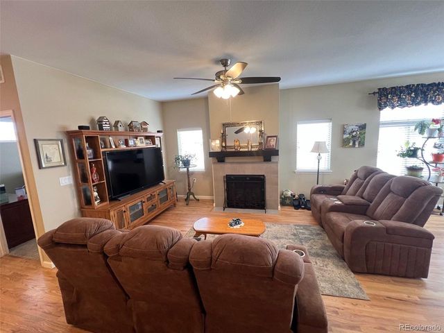 2029 S Flanders Way B, Aurora, CO 80013