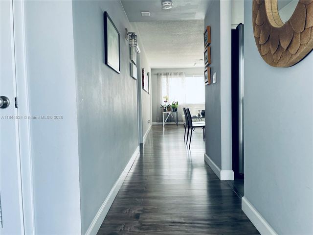 2300 Park Ln 201, Hollywood, FL 33021