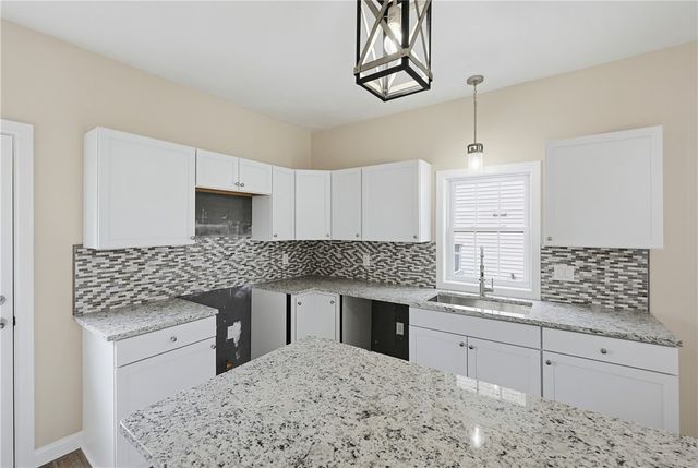288 Potters Avenue, Providence, RI 02905