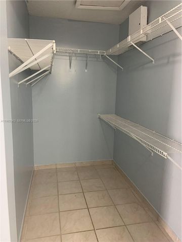 12352 NW 98th Ave, Hialeah Gardens, FL 33018