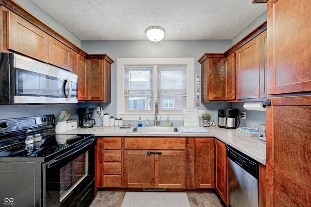 408 E Walnut Street, Greencastle, IN 46135