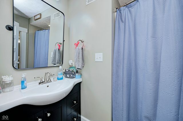 408 E Walnut Street, Greencastle, IN 46135