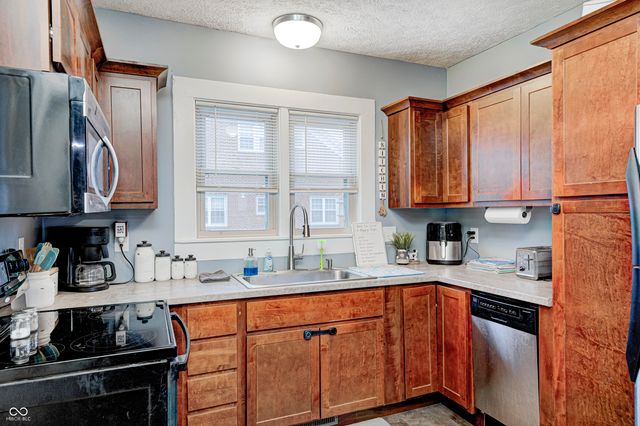 408 E Walnut Street, Greencastle, IN 46135