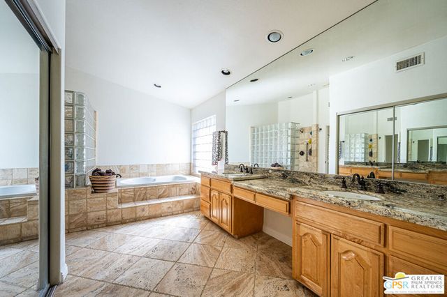 1321 Crystal Court, Palm Springs, CA 92264