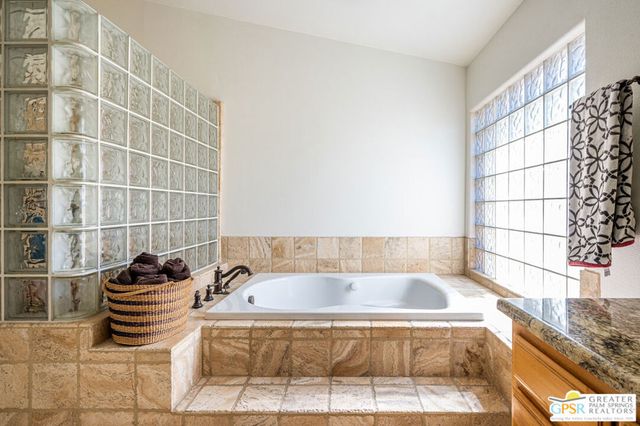 1321 Crystal Court, Palm Springs, CA 92264