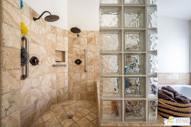 1321 Crystal Court, Palm Springs, CA 92264