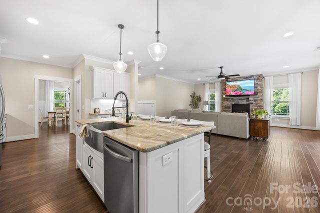 334 McCrary Road, Mooresville, NC 28117