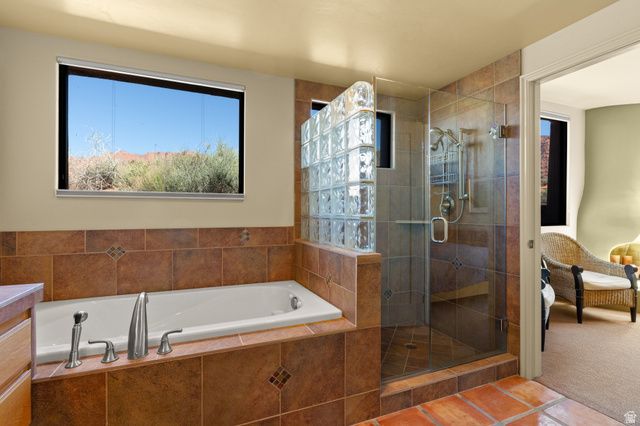 989 N SHONTO RIDGE DR, Ivins, UT 84738