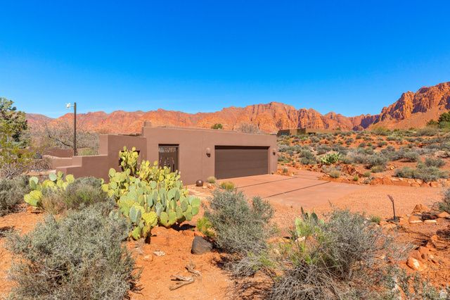 989 N SHONTO RIDGE DR, Ivins, UT 84738