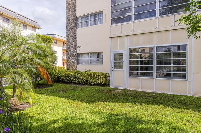4341 NW 16th Street 101, Lauderhill, FL 33313