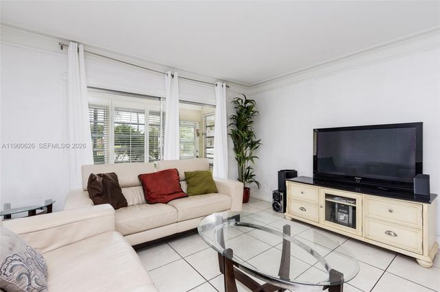 4341 NW 16th Street 101, Lauderhill, FL 33313