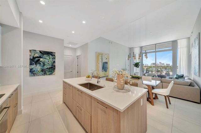 153 N Seabreeze 403 403, Fort Lauderdale, FL 33304