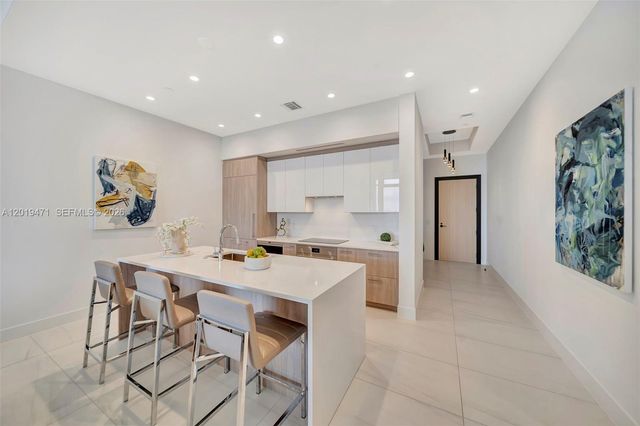 153 N Seabreeze 403 403, Fort Lauderdale, FL 33304