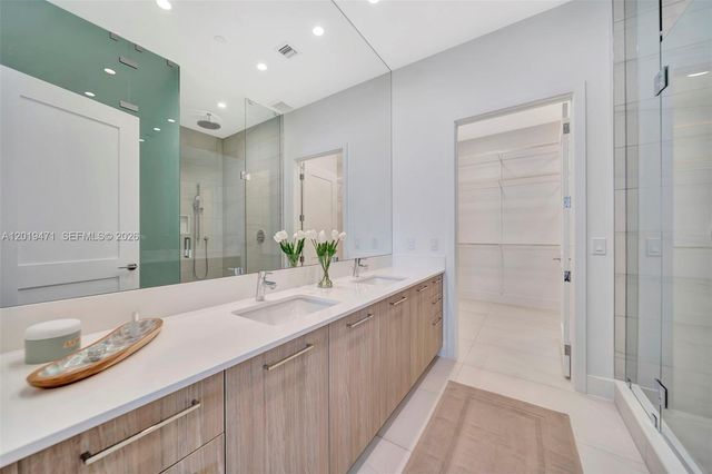 153 N Seabreeze 403 403, Fort Lauderdale, FL 33304