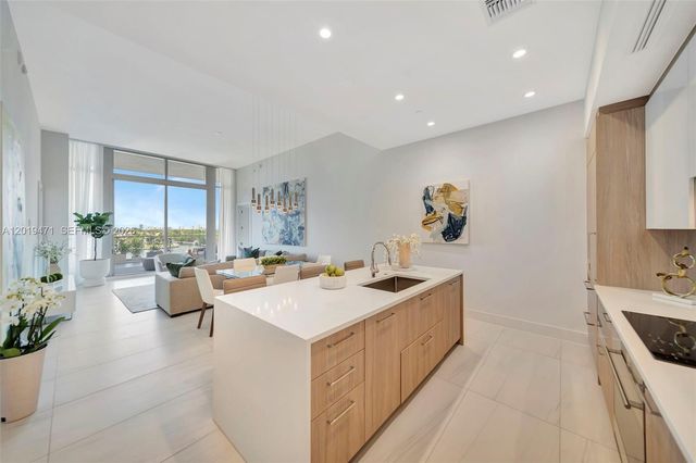 153 N Seabreeze 403 403, Fort Lauderdale, FL 33304