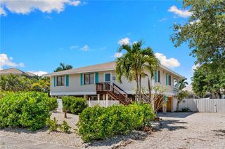 324 Waterleaf CT, Marco Island, FL 34145