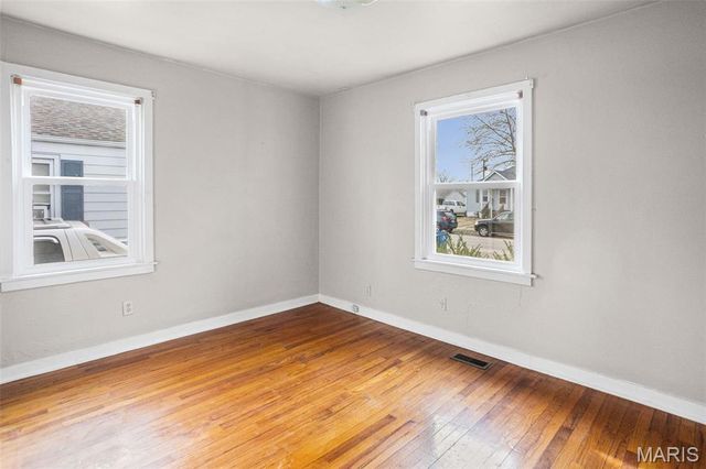 2535 E 28th Street, Granite City, IL 62040