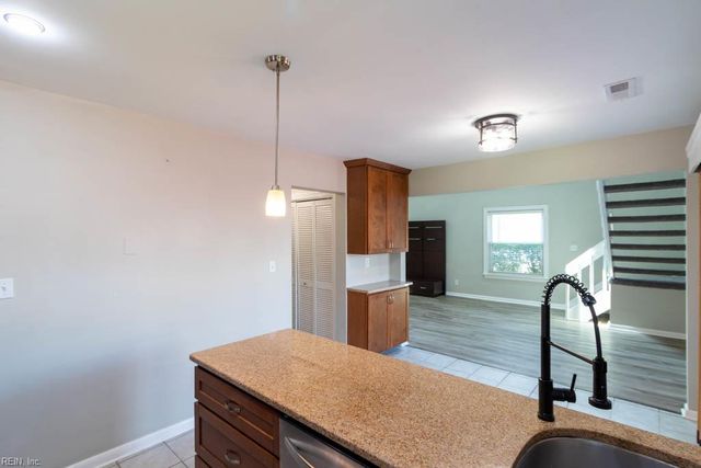 1811 Pope ST, Virginia Beach, VA 23464