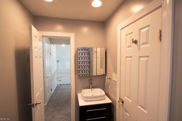 1811 Pope ST, Virginia Beach, VA 23464