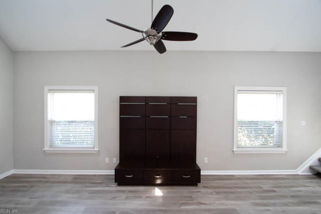 1811 Pope ST, Virginia Beach, VA 23464