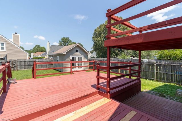 1811 Pope ST, Virginia Beach, VA 23464