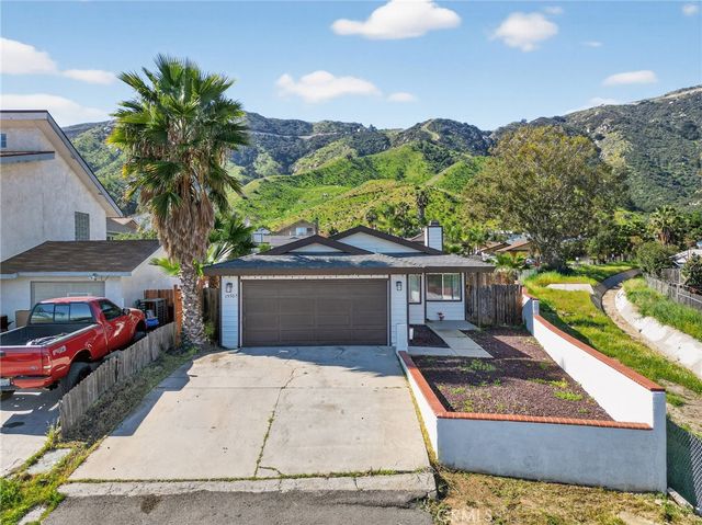 15505 Shadow Mountain Ln, Lake Elsinore, CA 92530