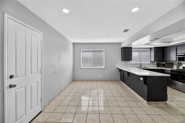 15505 Shadow Mountain Ln, Lake Elsinore, CA 92530