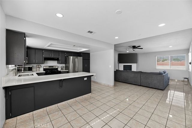 15505 Shadow Mountain Ln, Lake Elsinore, CA 92530