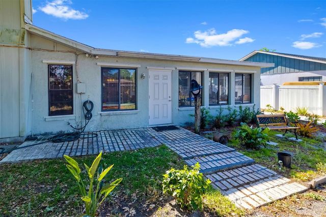 2005 39TH STREET W, Bradenton, FL 34205