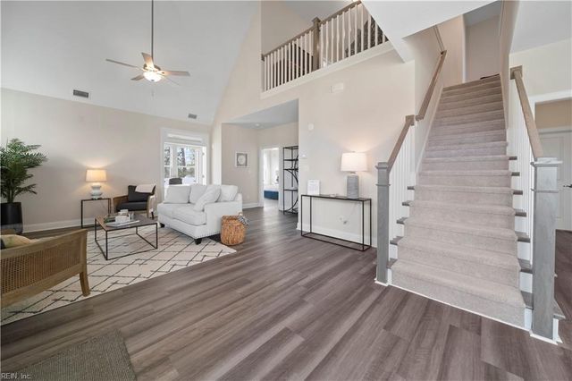 4615 Longleaf PL, Chesapeake, VA 23321