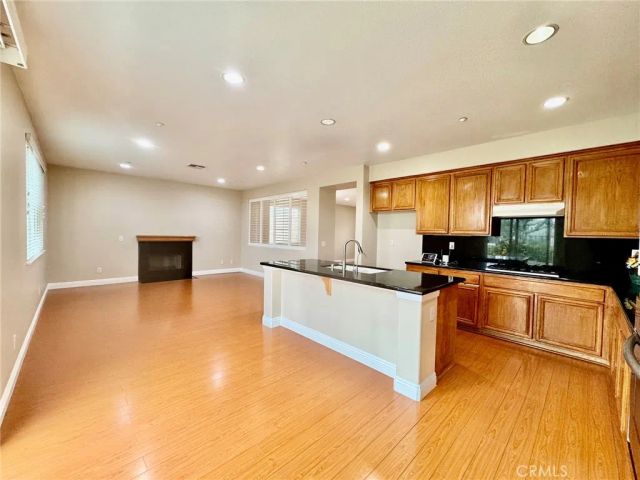 6076 Brookside, Fontana, CA 92336