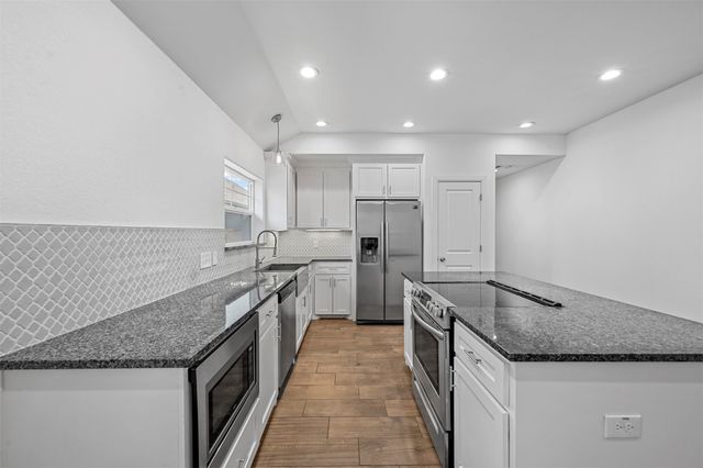 607 E Carter Street 607, Sherman, TX 75090