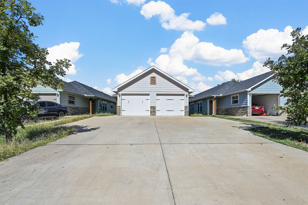 607 E Carter Street 607, Sherman, TX 75090