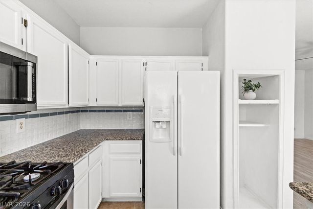 3850 Juno Beach Street 203, Las Vegas, NV 89129
