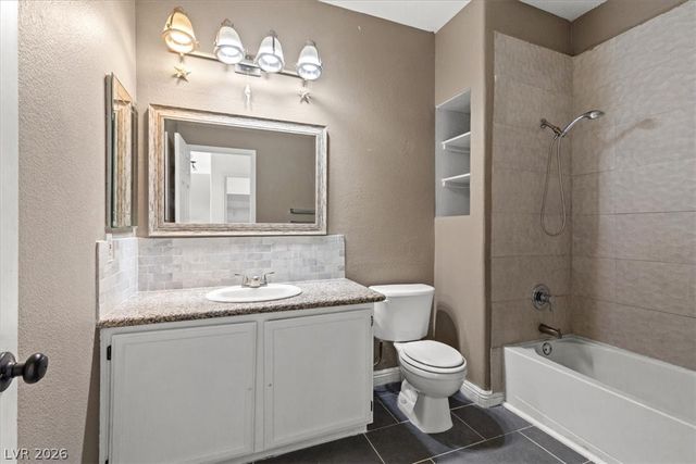 3850 Juno Beach Street 203, Las Vegas, NV 89129