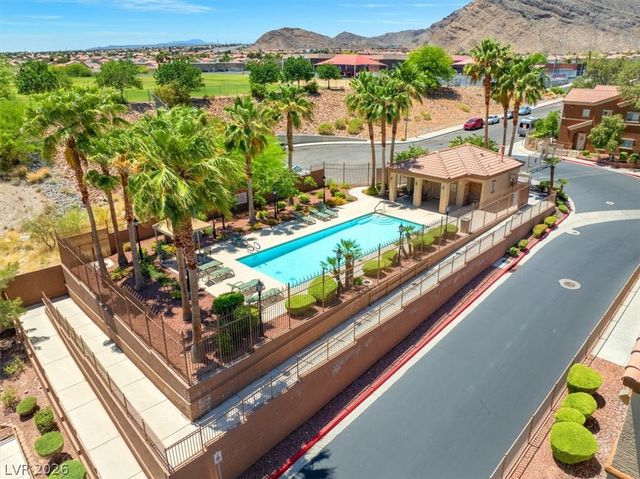 3850 Juno Beach Street 203, Las Vegas, NV 89129