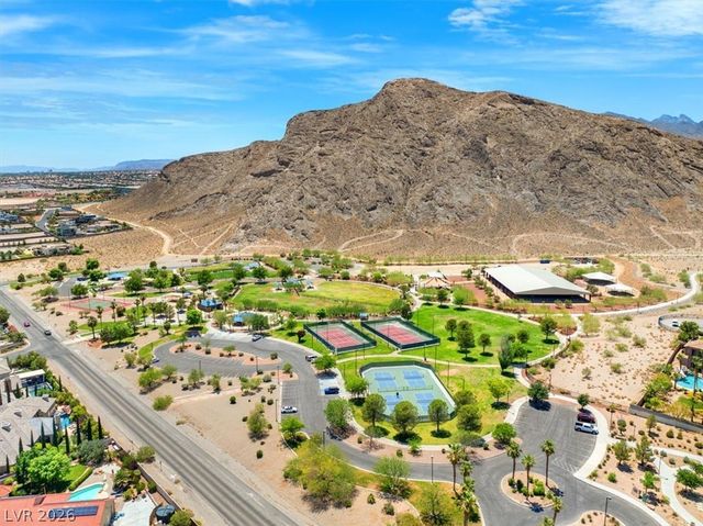 3850 Juno Beach Street 203, Las Vegas, NV 89129