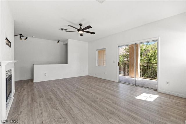 3850 Juno Beach Street 203, Las Vegas, NV 89129