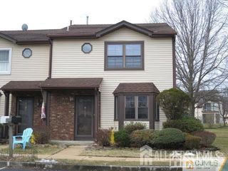 138 Leah Court, South Brunswick, NJ 08810