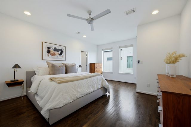1915 Summit Avenue 1, Dallas, TX 75206