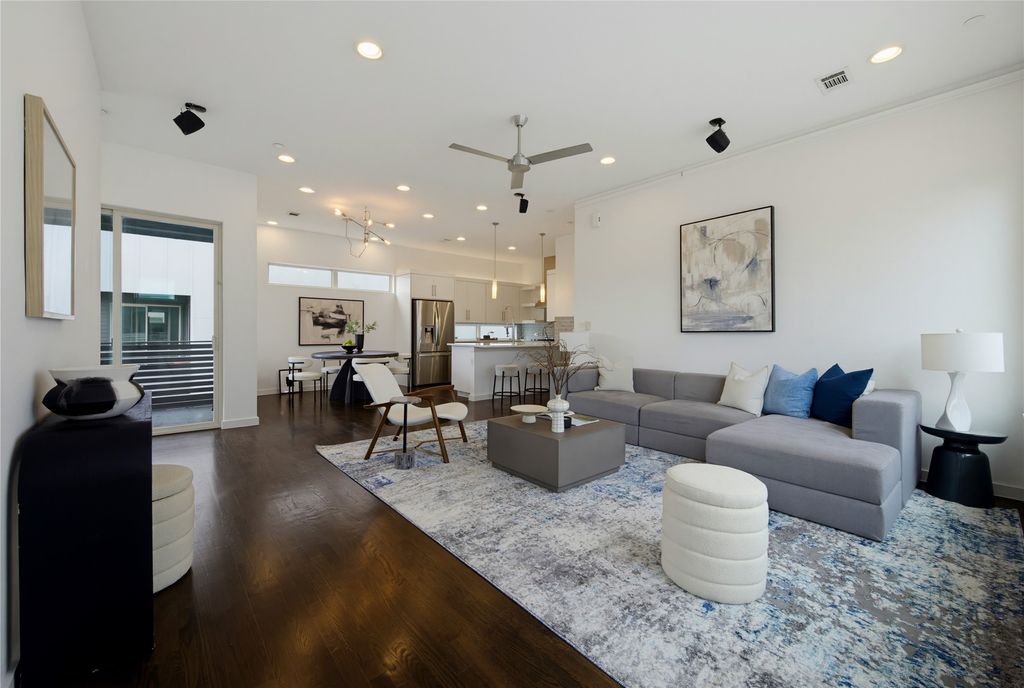 1915 Summit Avenue 1, Dallas, TX 75206
