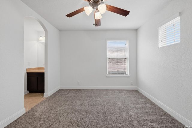 1648 SUN LEDGE WAY, New Braunfels, TX 78130