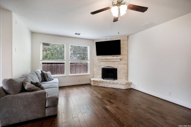 1648 SUN LEDGE WAY, New Braunfels, TX 78130